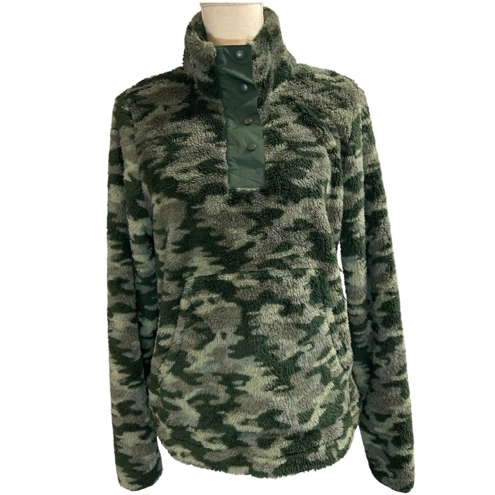 Eddie Bauer Fleece Camo Quarter Snap Sweater